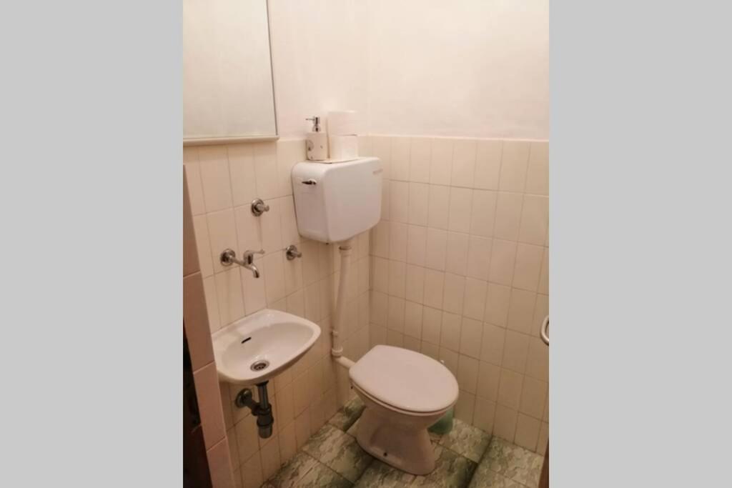 Spacious 2-Room Apartment With Beautiful Sea View Цриквеница Экстерьер фото
